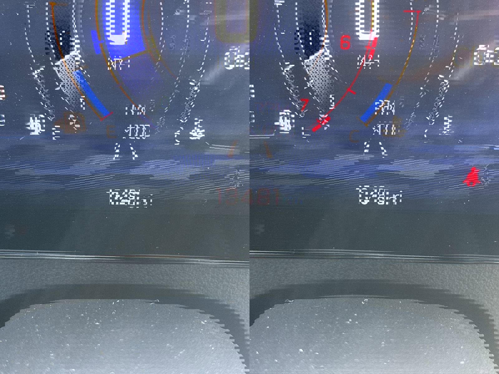 Used 2025 Chevrolet Traverse LT image 24