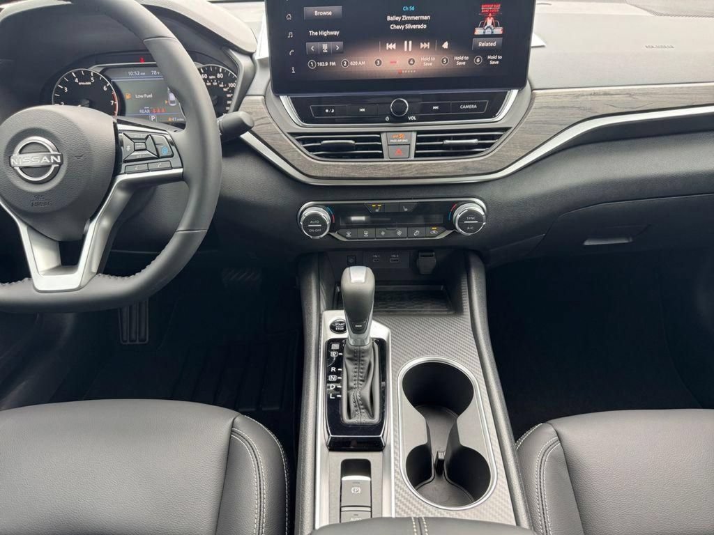 New 2026 Nissan Altima 2.5 SV w/ SV Premium Package FWD image 12