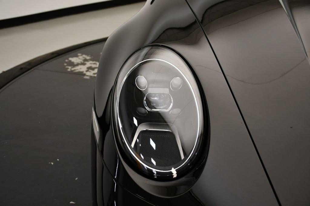 Used 2021 Porsche 911 Carrera image 14