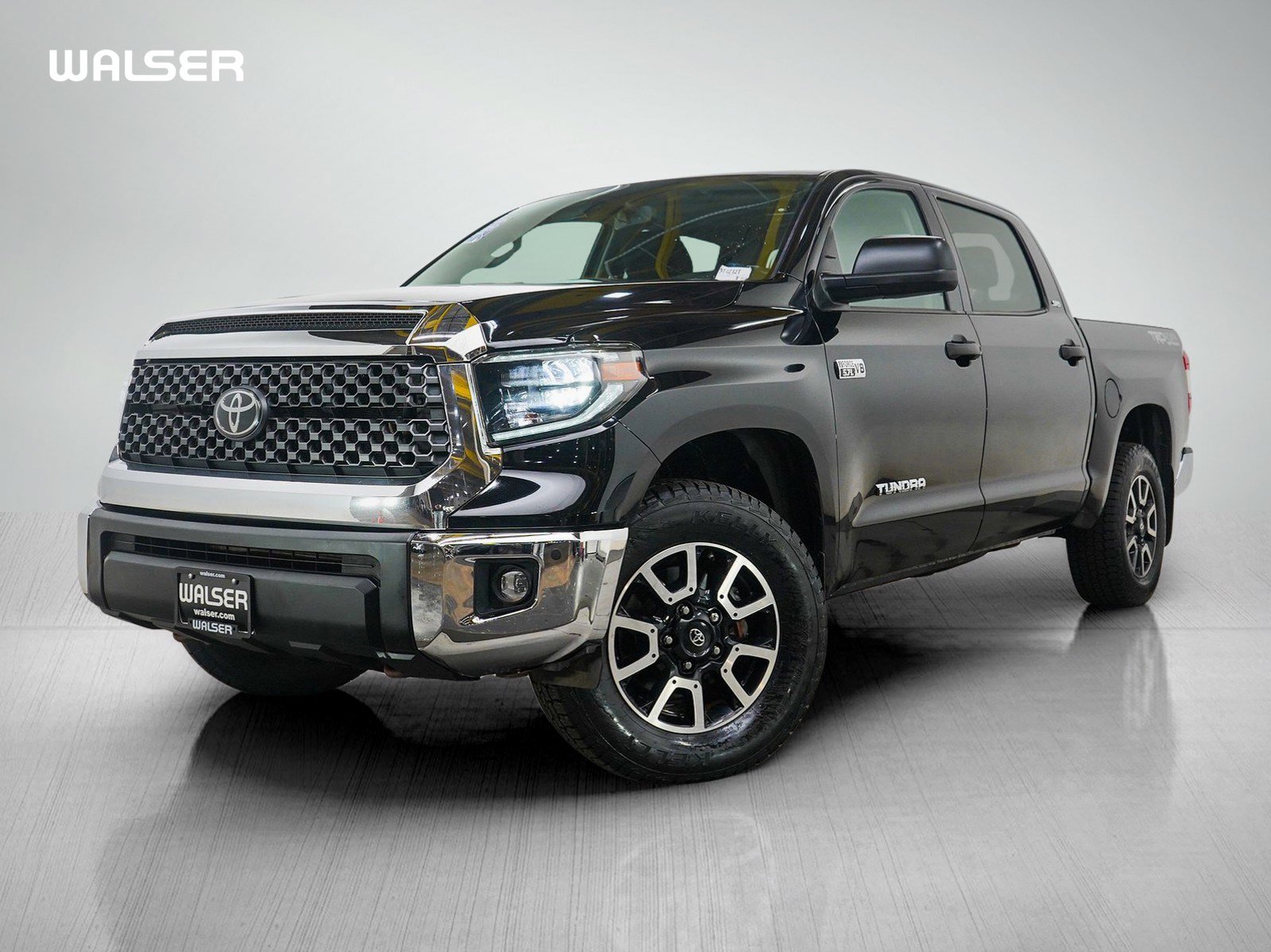 Used 2021 Toyota Tundra SR5 AWD/4WD image 1