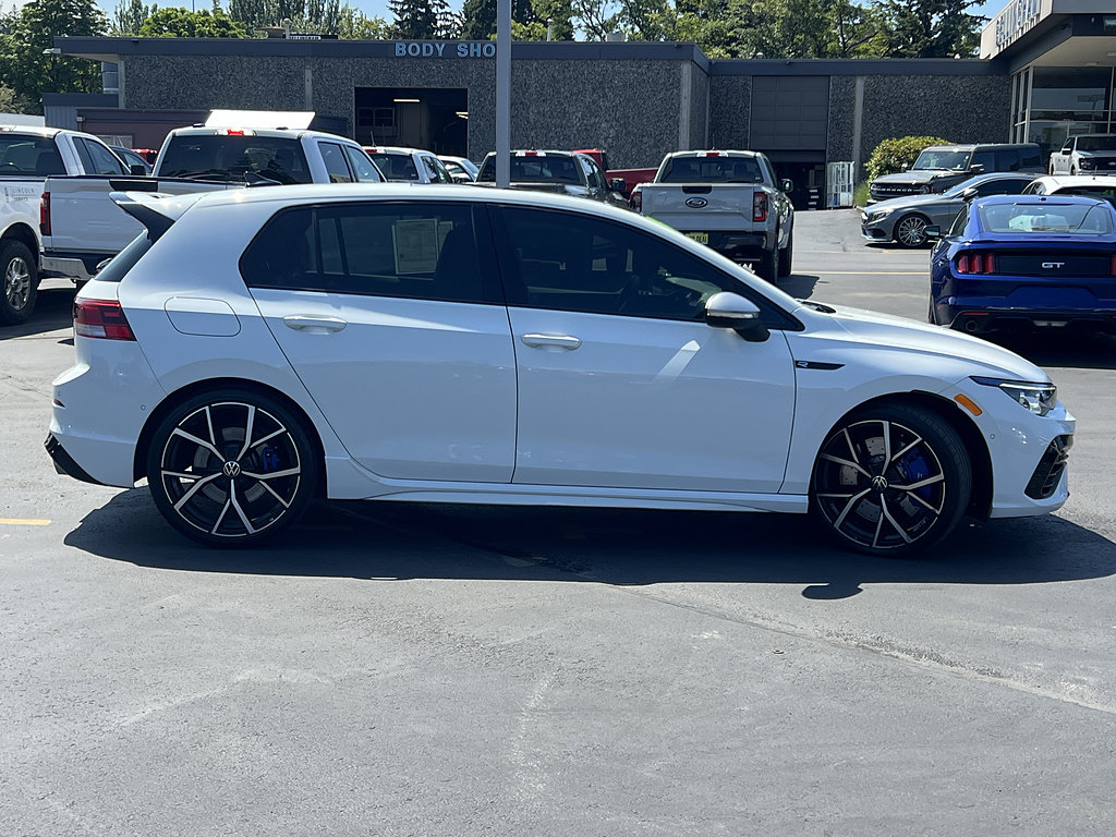 Used 2023 Volkswagen Golf R AWD/4WD image 5