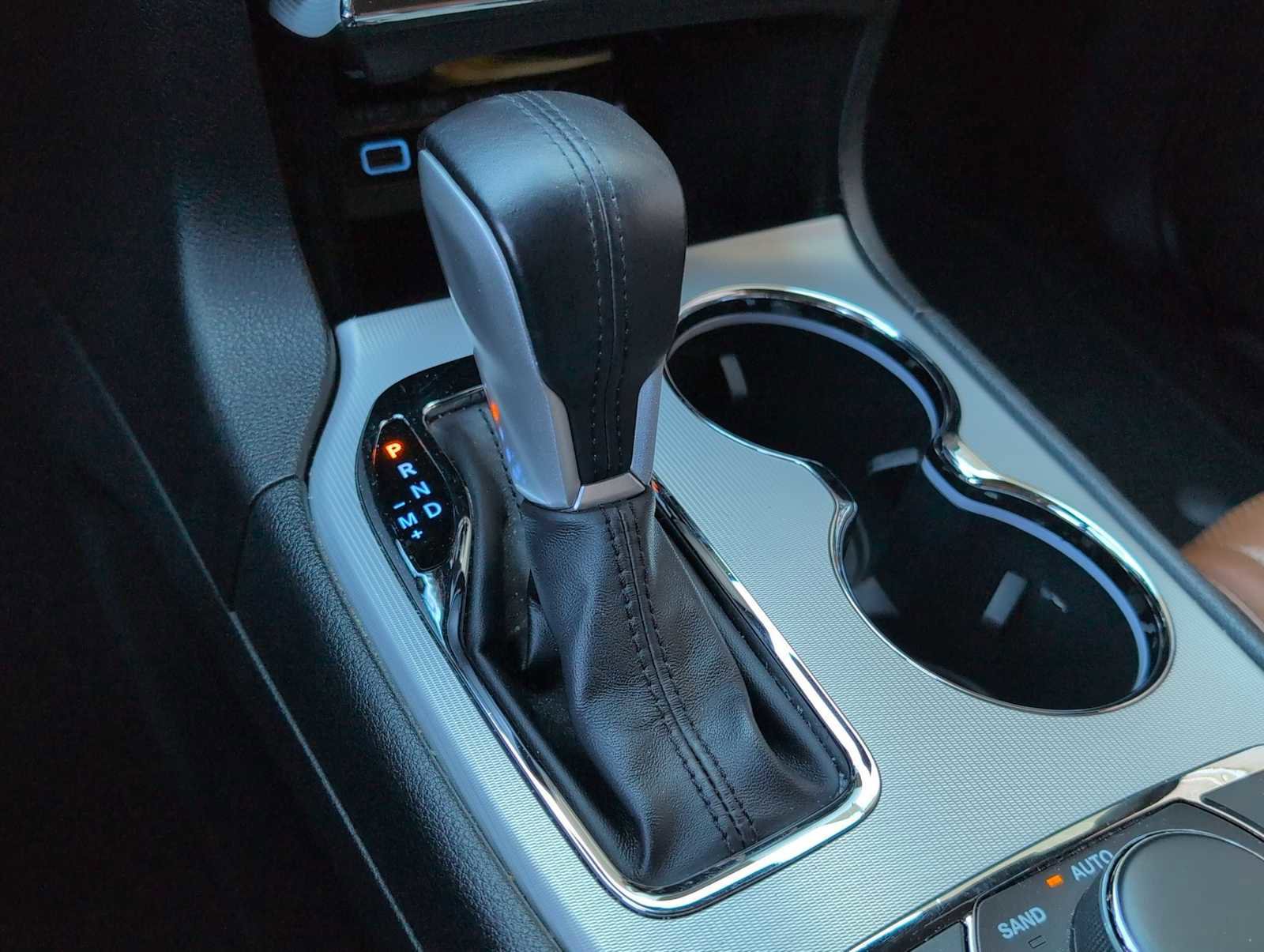 Used 2020 Jeep Grand Cherokee Summit w/ Platinum Series Group image 31