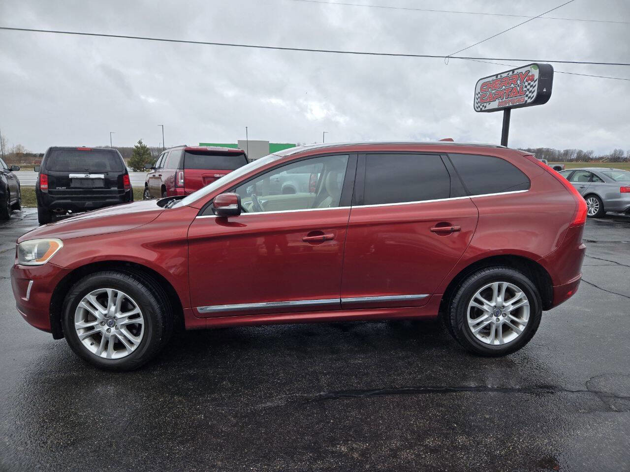 Used 2015 Volvo XC60 T5 image 24