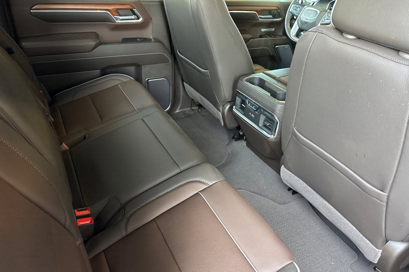 Used 2023 GMC Sierra 1500 Denali AWD/4WD image 18