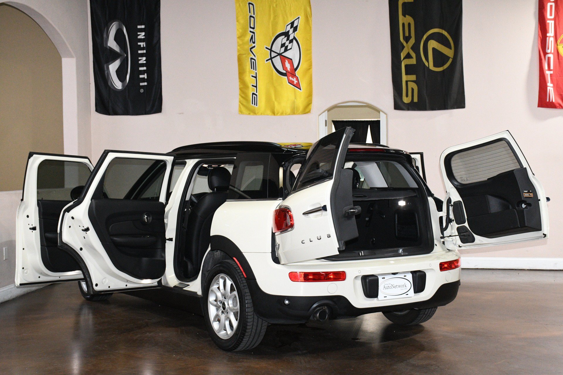 Used 2016 MINI Cooper Clubman FWD image 92