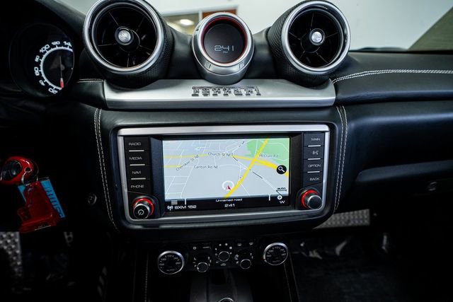 Used 2016 Ferrari California T RWD image 87