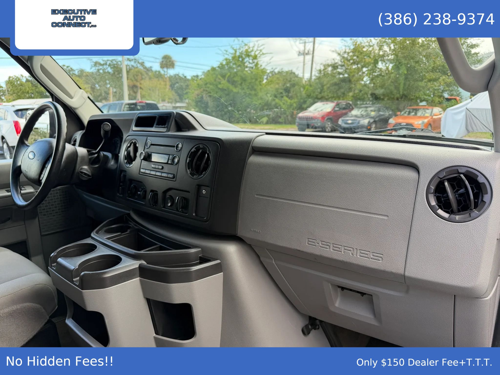 Used 2014 Ford E-350 and Econoline 350 XLT RWD image 16