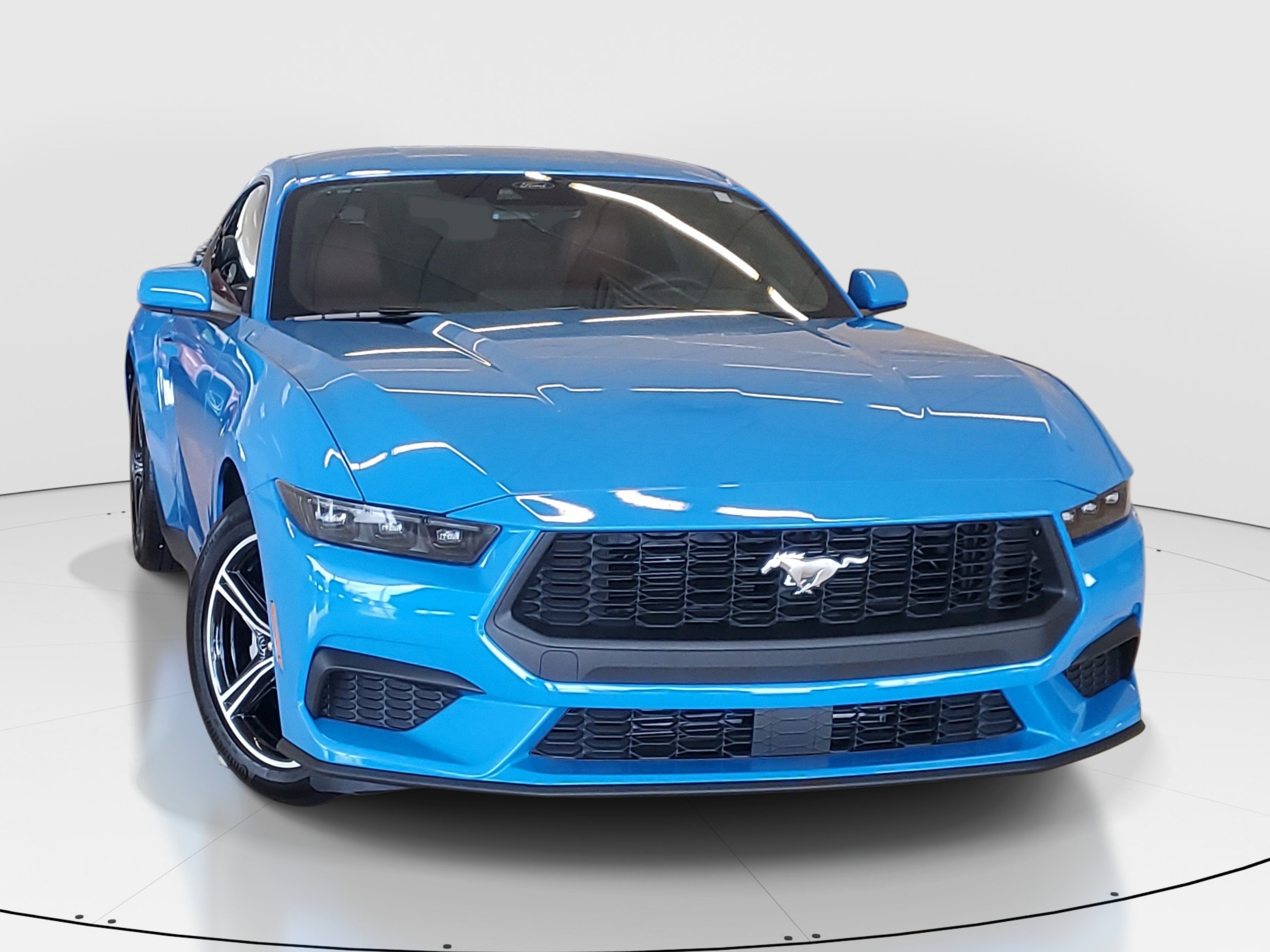 Used 2025 Ford Mustang Premium RWD image 2