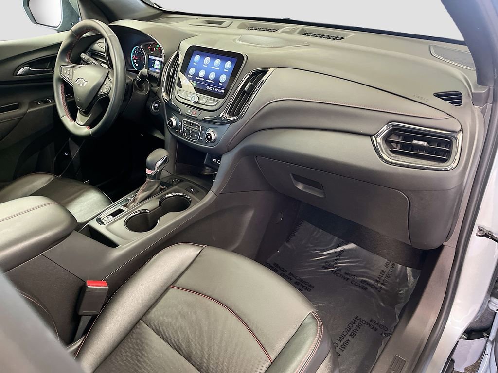 Used 2024 Chevrolet Equinox RS w/ RS Leather Package image 32