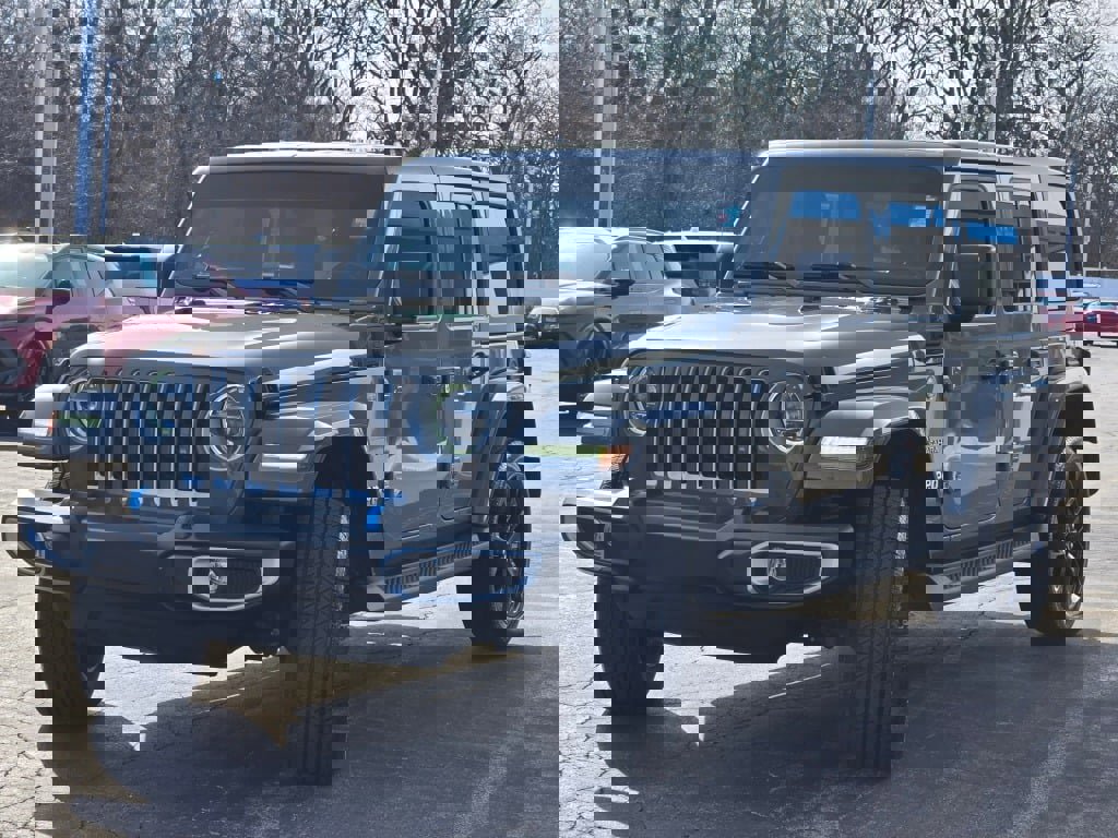 Used 2022 Jeep Wrangler Unlimited Sahara 4xe w/ Cold Weather Group image 5