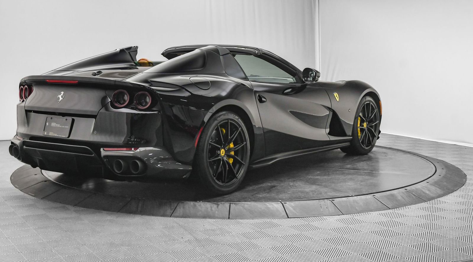 Certified 2023 Ferrari 812 GTS image 10