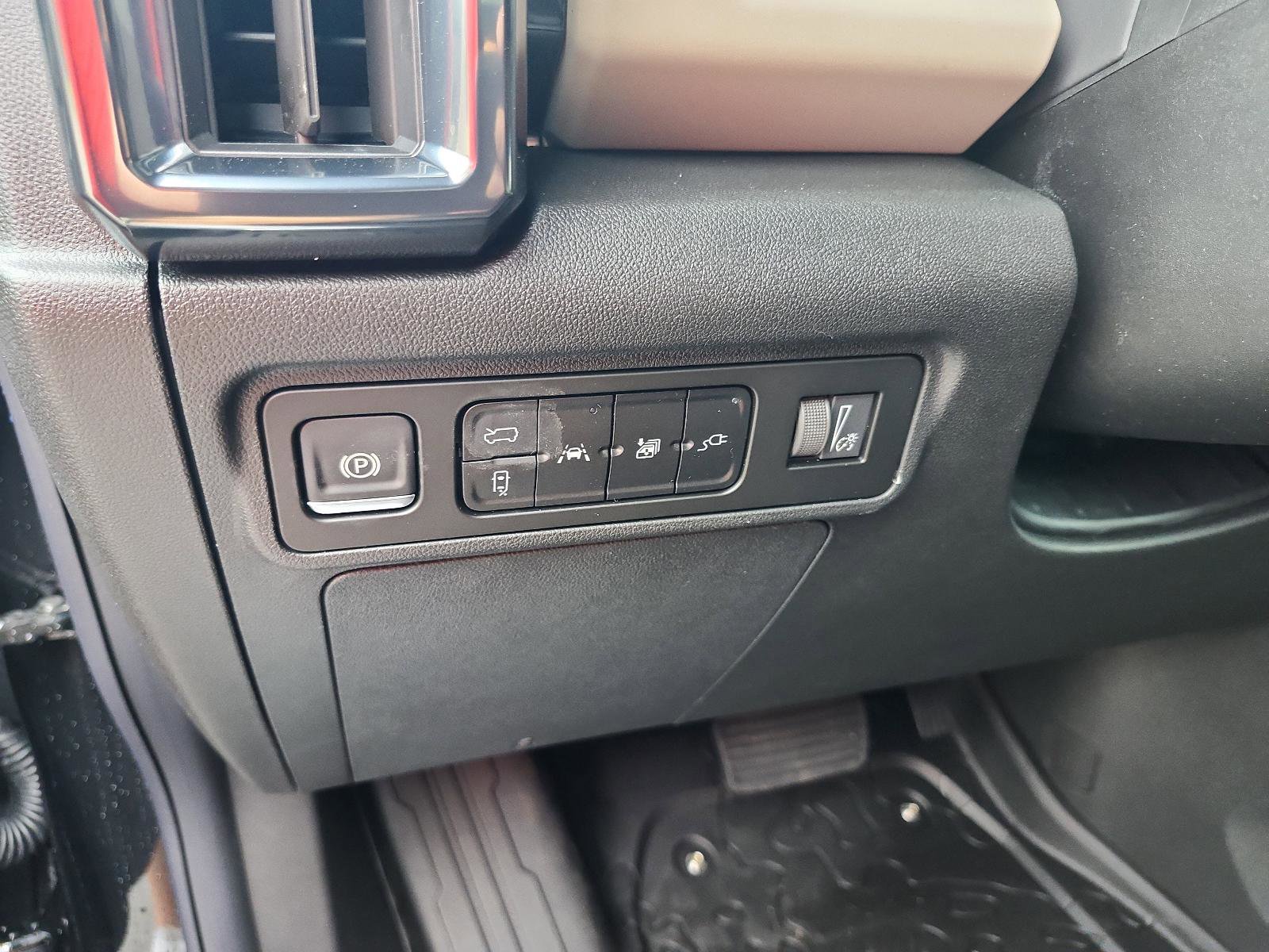 New 2026 GMC Hummer EV SUV image 13