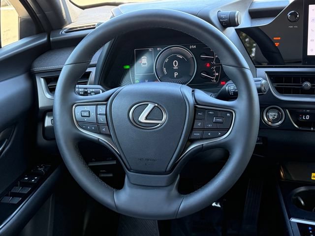 Used 2023 Lexus UX 250h F Sport w/ Accessory Package (Z1) AWD/4WD image 15