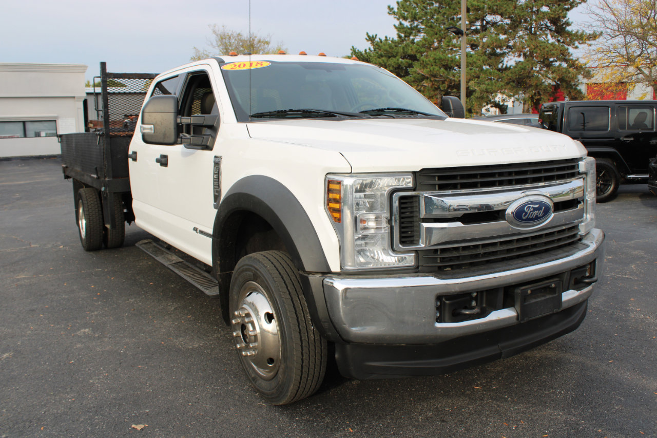 Used 2018 Ford F550 4x4 Crew Cab Super Duty w/ XLT Value Package image 3