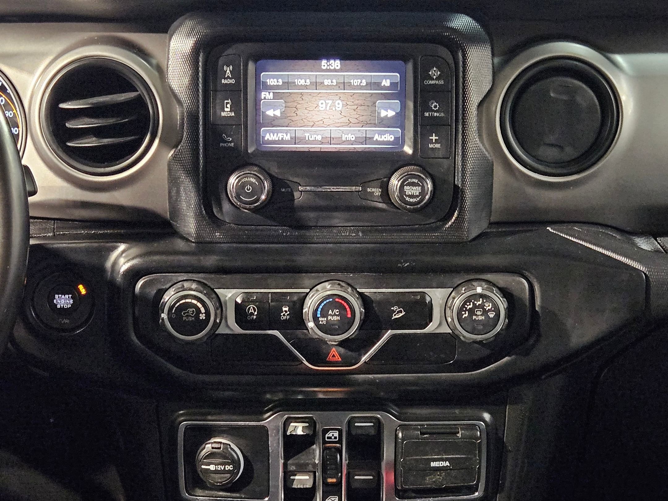 Used 2020 Jeep Wrangler Unlimited Sport S AWD/4WD image 16