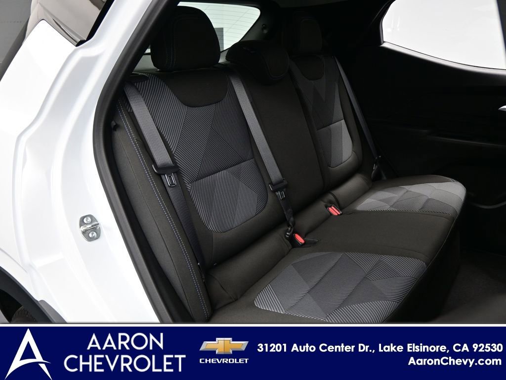 New 2027 Chevrolet Bolt LT w/ Comfort Package image 12