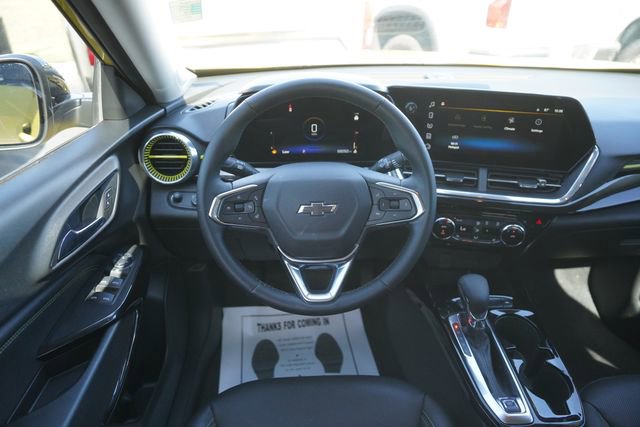 Used 2024 Chevrolet Trax ACTIV w/ Driver Confidence Package image 21