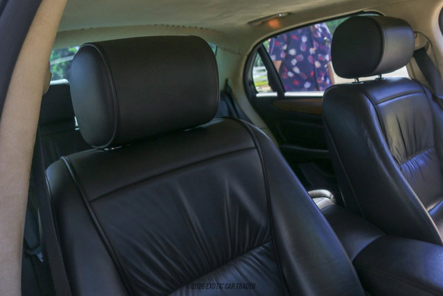 Used 2006 Jaguar XJ Vanden Plas Super V8 Portfolio RWD image 40