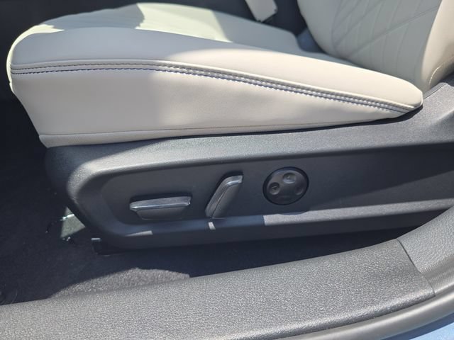 New 2026 Nissan Sentra SL w/ Floor Mat Package FWD image 21