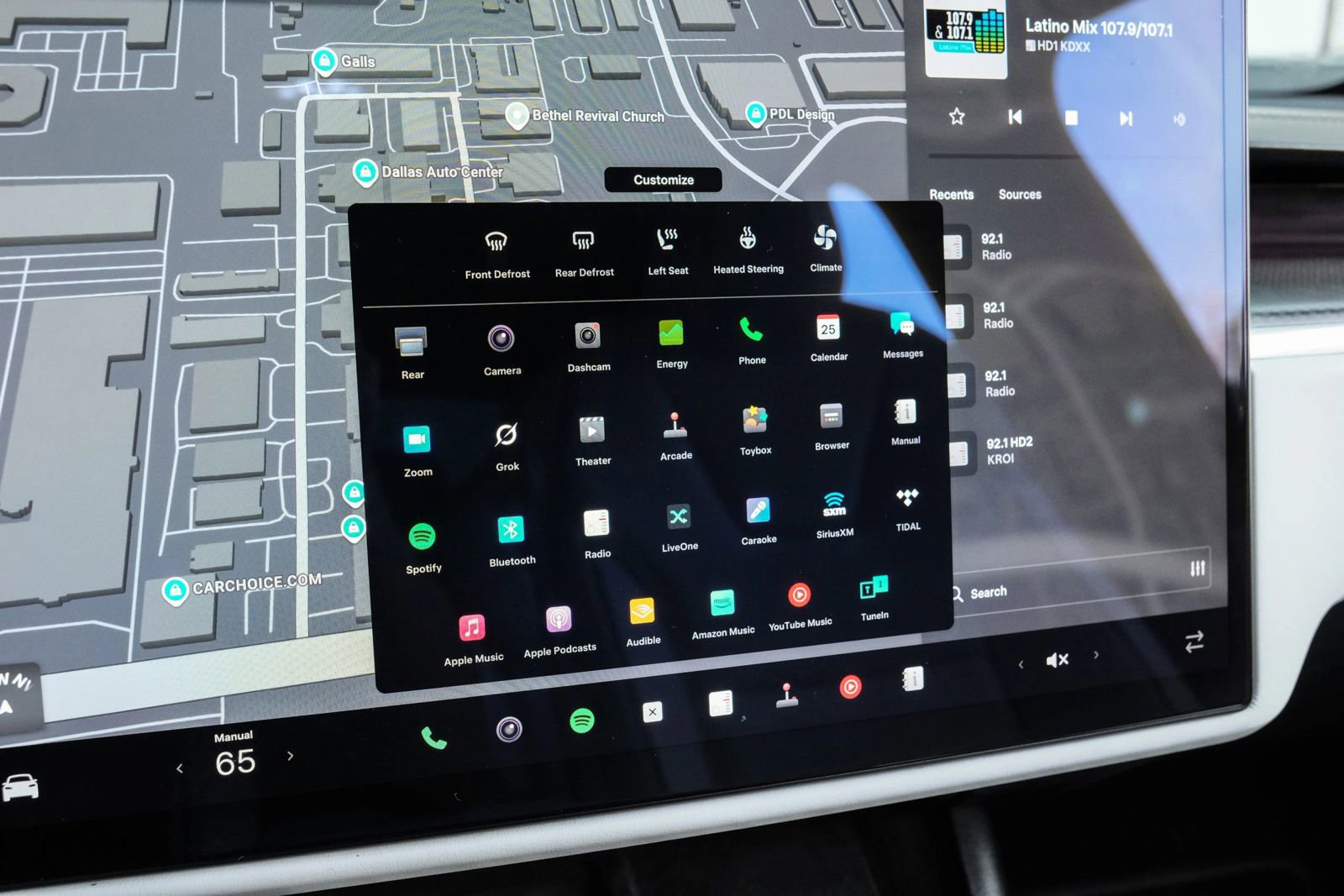 Used 2023 Tesla Model X Plaid image 41