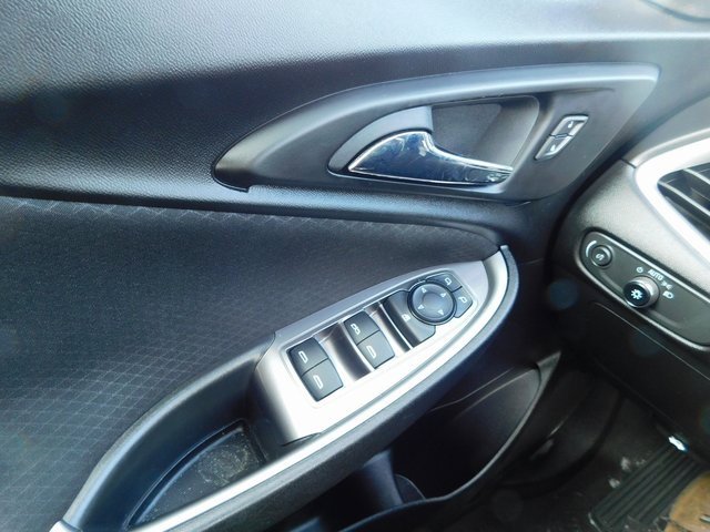 Used 2023 Chevrolet Malibu LT image 22