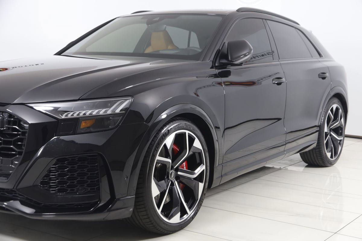 Used 2023 Audi RS Q8 w/ Black Optic Package AWD/4WD image 71