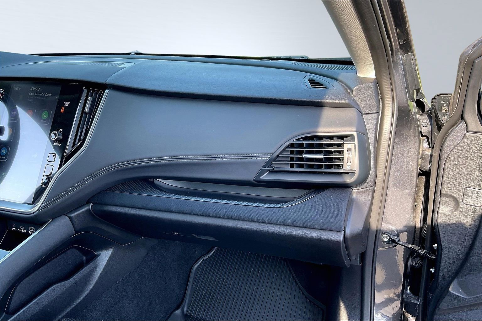 Certified 2025 Subaru Legacy Premium image 15