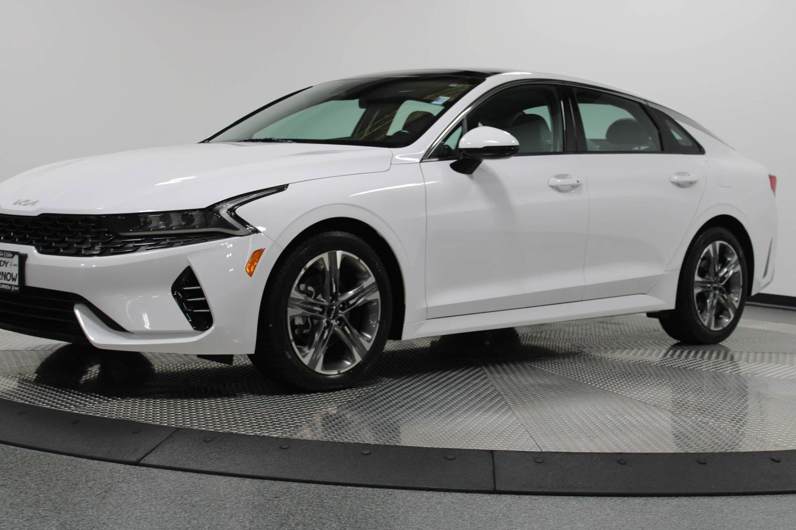 Used 2023 Kia K5 EX image 5