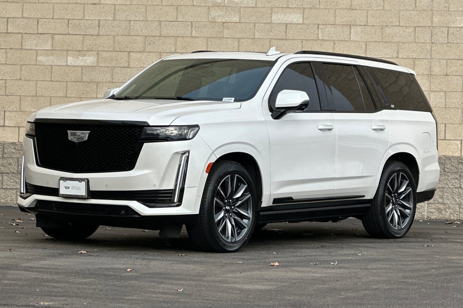 Used 2021 Cadillac Escalade Sport w/ Driver Assist Tech Package image 8