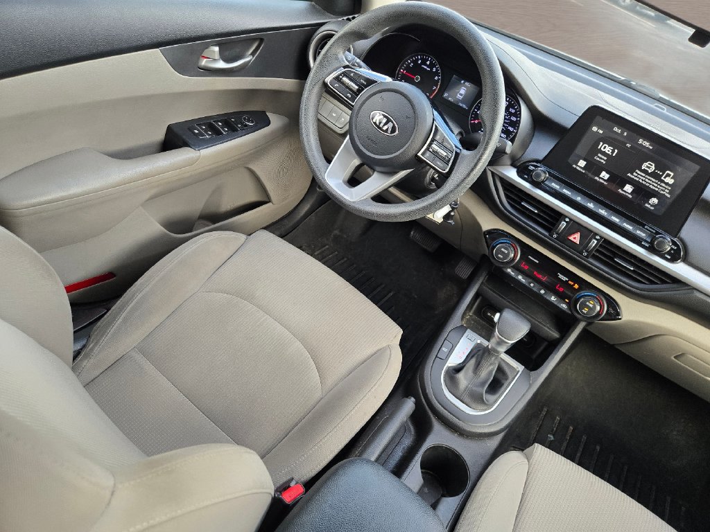 Used 2019 Kia Forte LXS FWD image 15