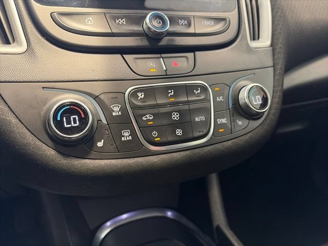 Used 2023 Chevrolet Malibu LT FWD image 19