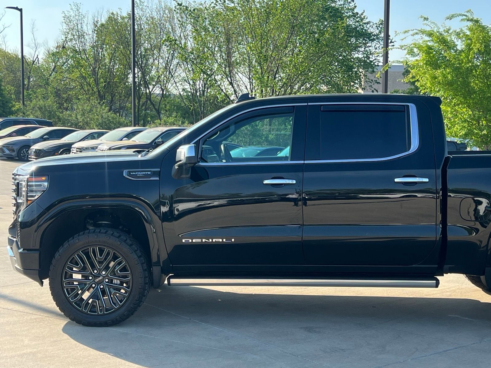 Used 2025 GMC Sierra 1500 Denali Ultimate image 7