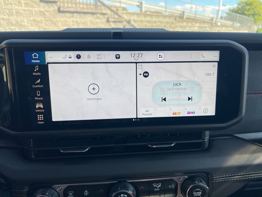 Used 2025 Jeep Gladiator Rubicon w/ Safety Group image 20