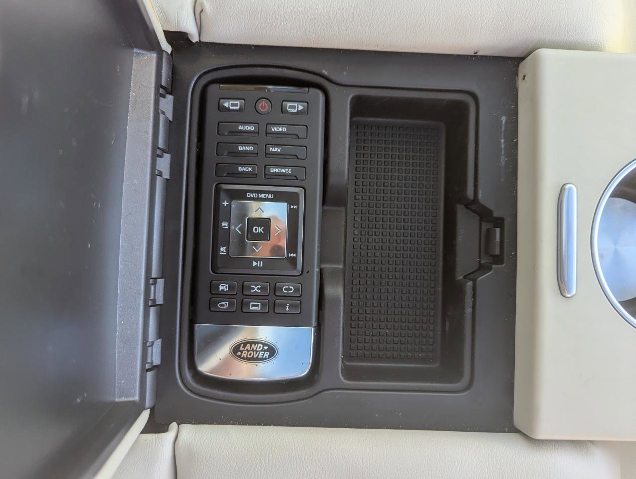 Used 2016 Land Rover Range Rover Supercharged image 55