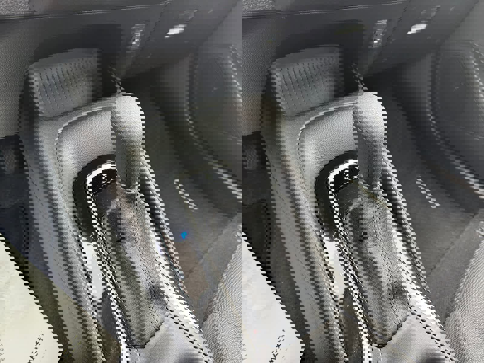 Used 2025 Toyota Corolla LE image 6