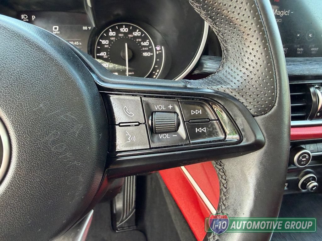Used 2020 Alfa Romeo Stelvio w/ Nero Edizione RWD image 19