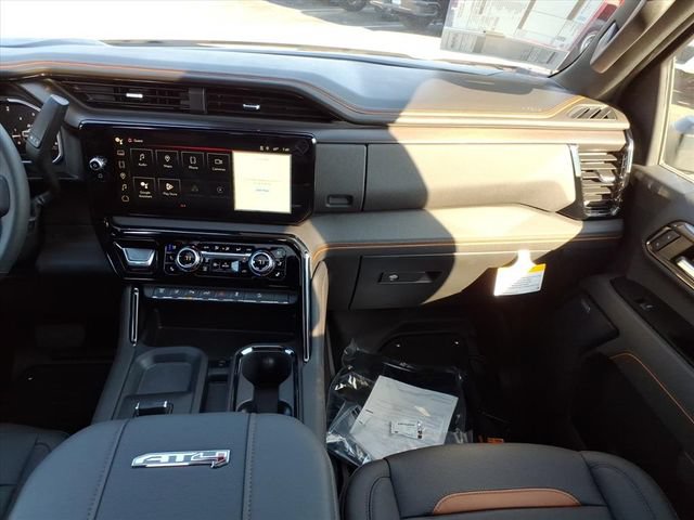 New 2026 GMC Sierra 2500 AT4 w/ AT4 Premium Plus Package AWD/4WD image 19