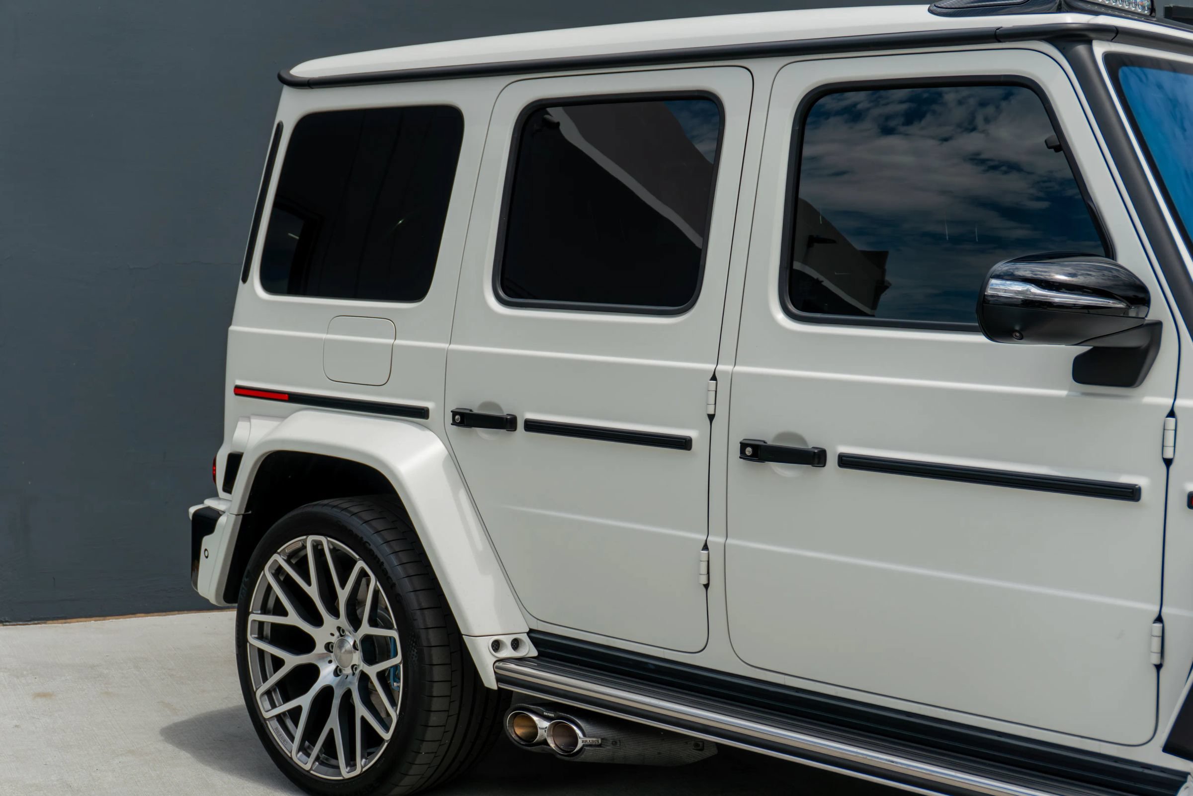 Used 2025 Mercedes-Benz G 63 AMG 4MATIC image 38
