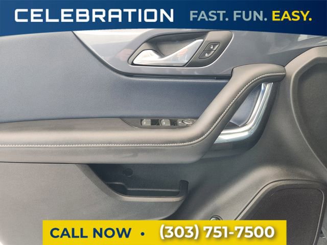 Certified 2025 Chevrolet Blazer RS w/ Driver Confidence II Package image 7