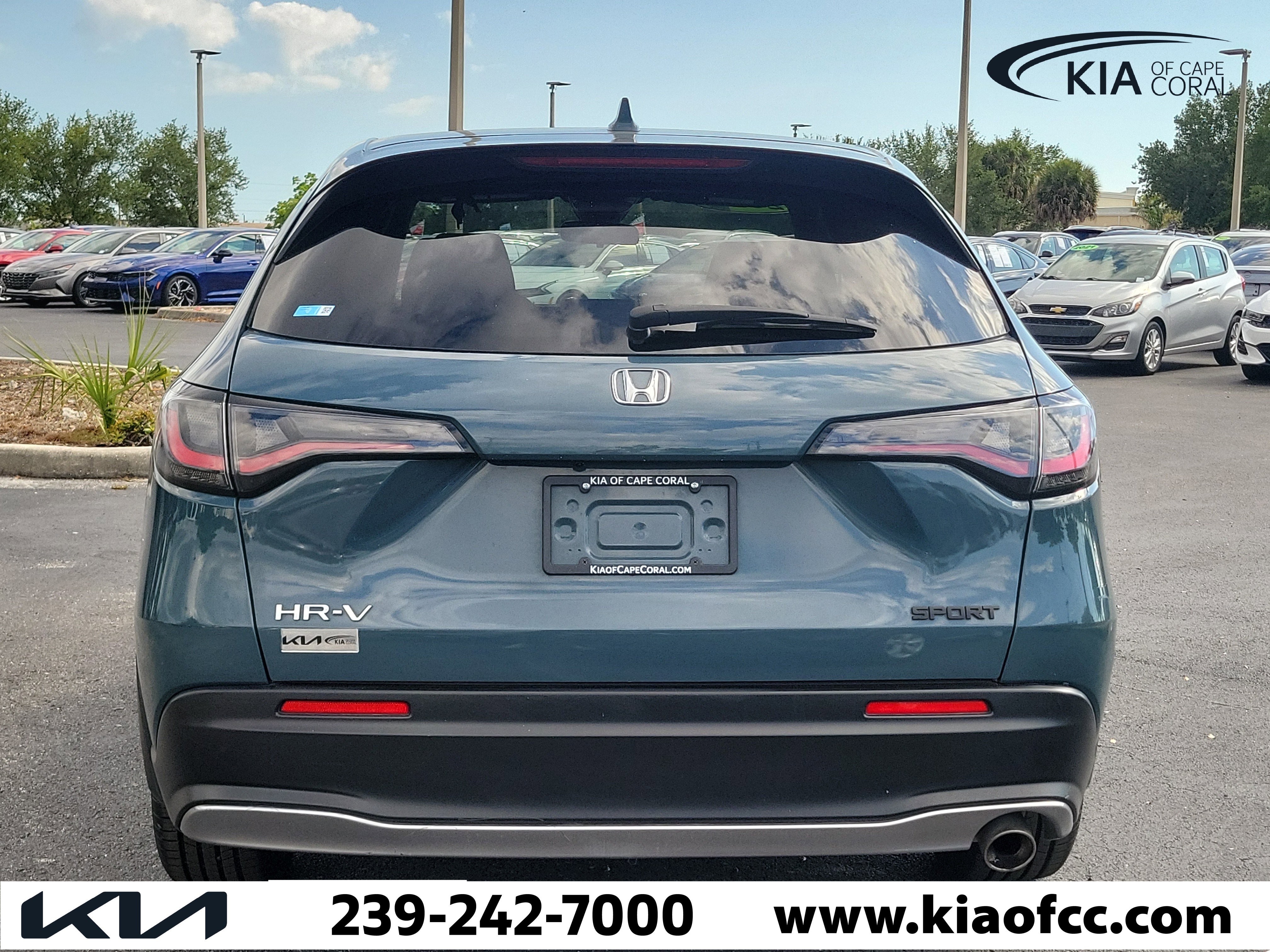 Used 2024 Honda HR-V Sport image 5