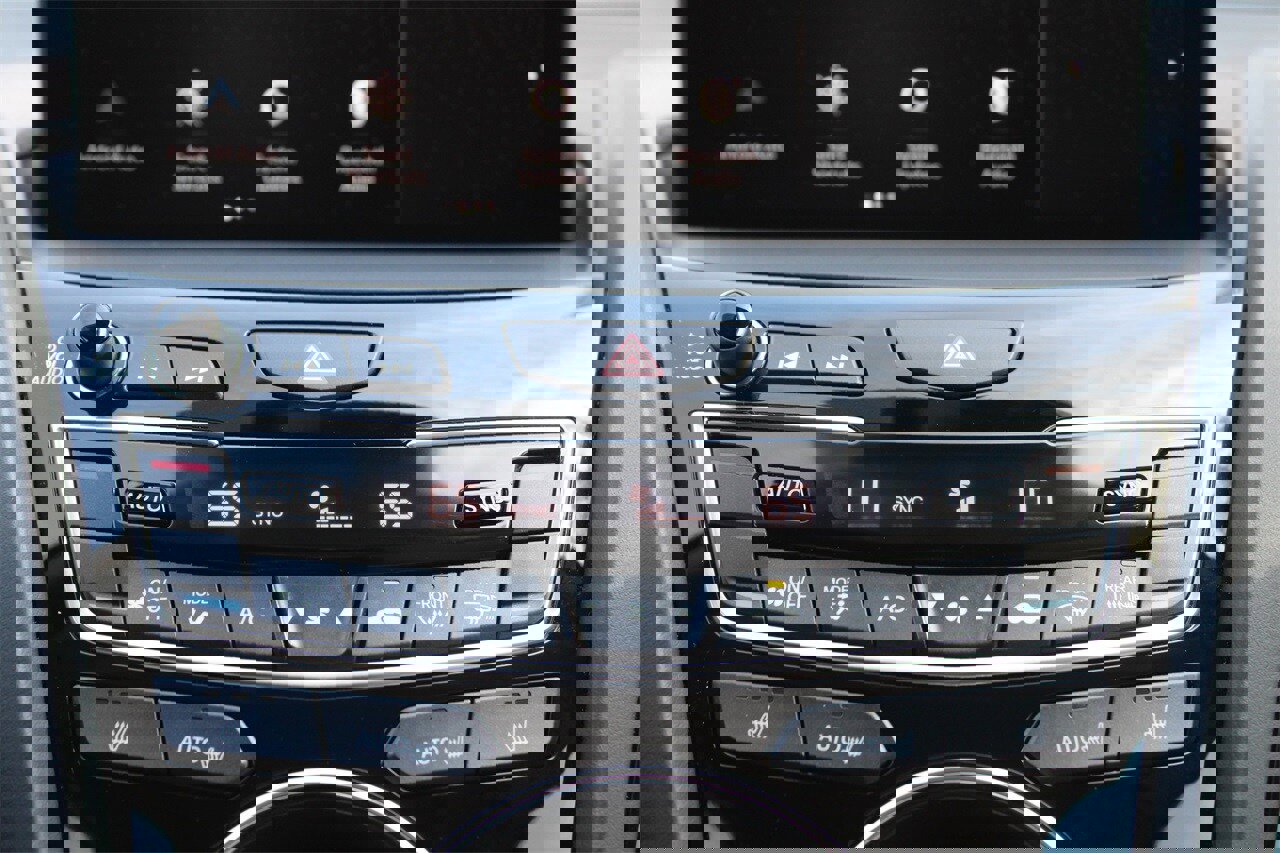 Certified 2024 Acura RDX Premium SH-AWD image 22