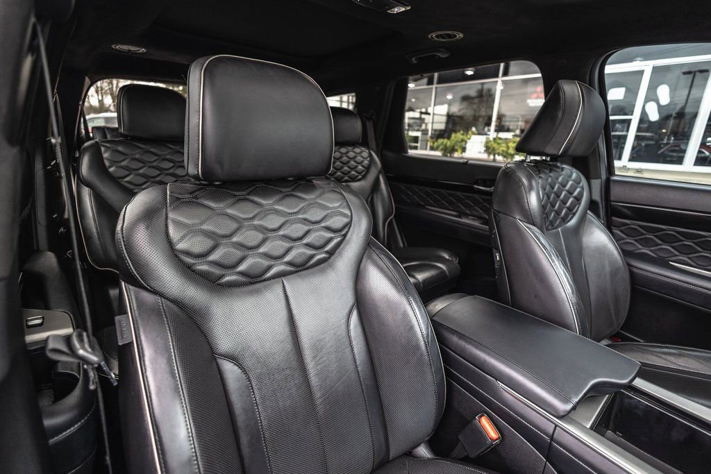 Used 2021 Hyundai Palisade Calligraphy w/ Cargo Package image 37