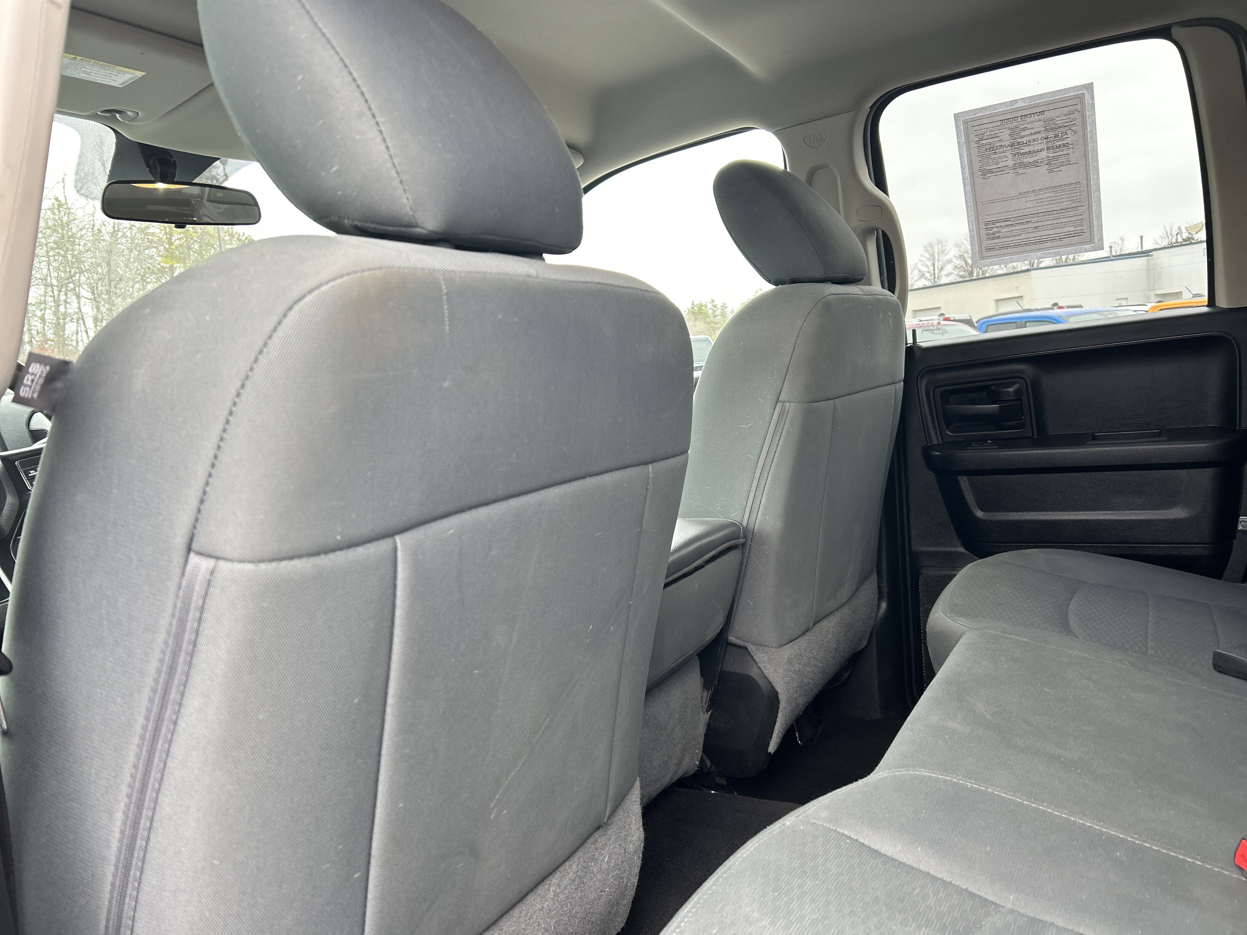 Used 2018 RAM 1500 ST w/ SXT Appearance Group AWD/4WD image 11
