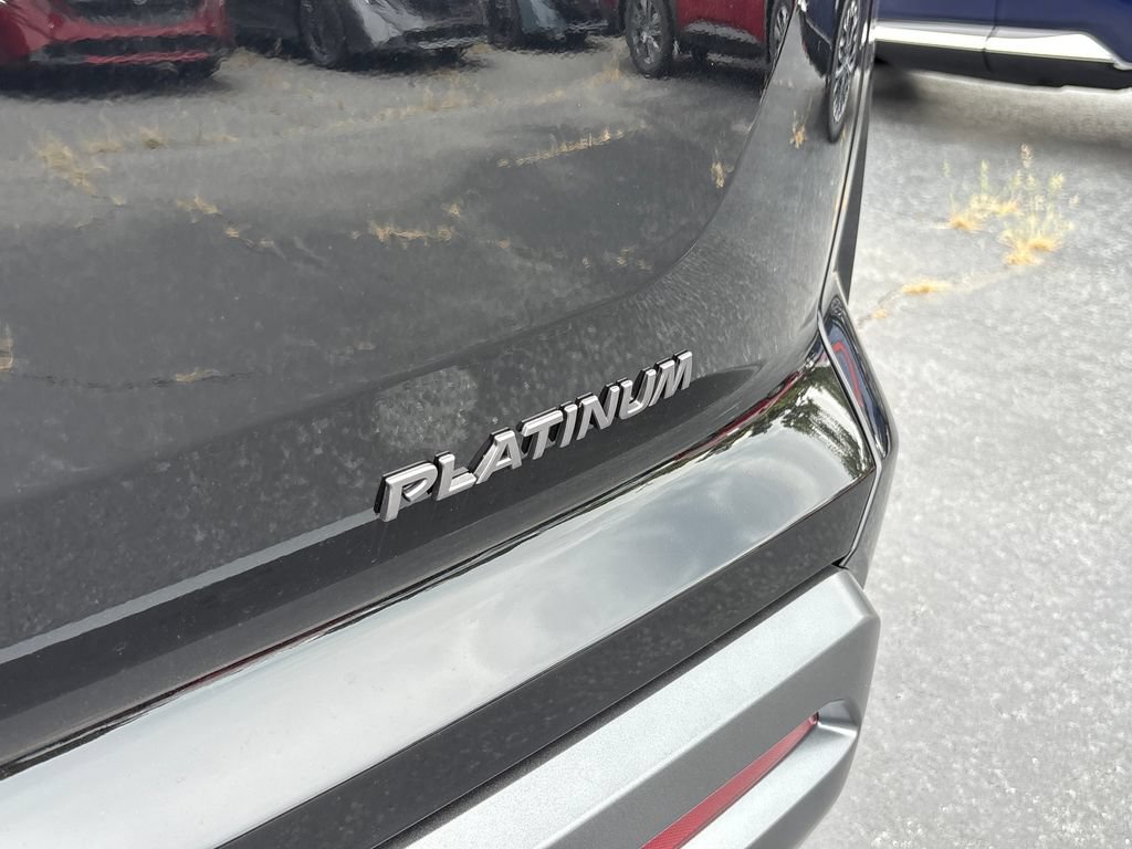 New 2026 Nissan Pathfinder Platinum FWD image 23