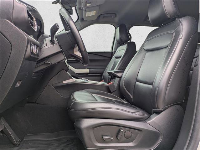 Used 2023 Ford Explorer XLT w/ Equipment Group 202A image 17