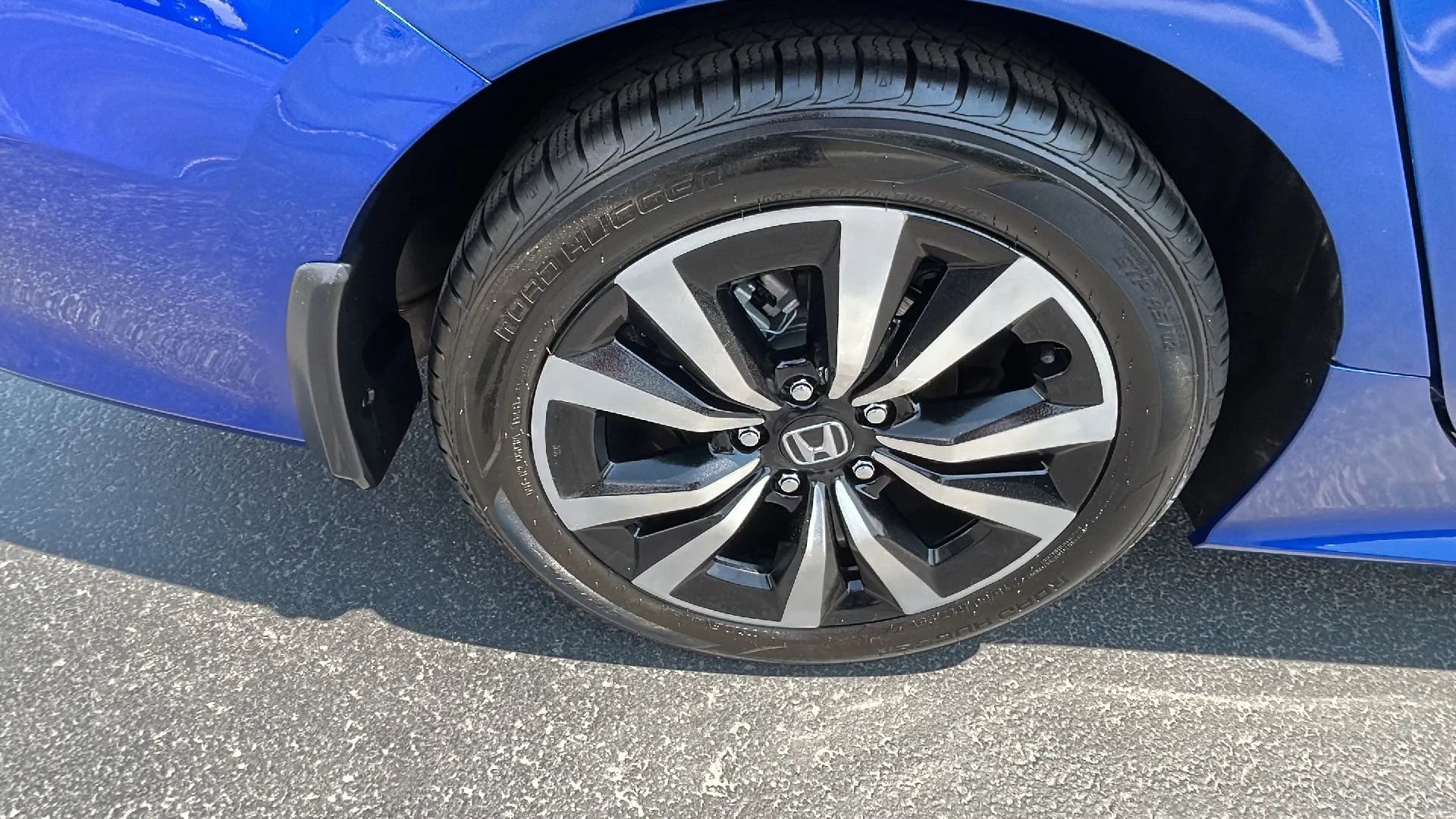 Used 2023 Honda Civic EX image 30