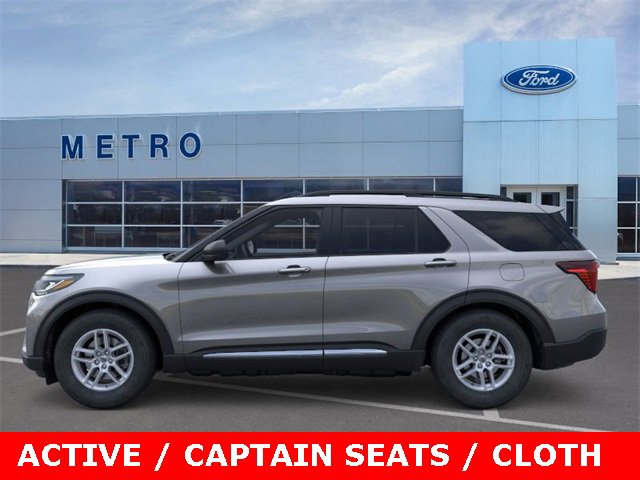 New 2025 Ford Explorer Active image 4