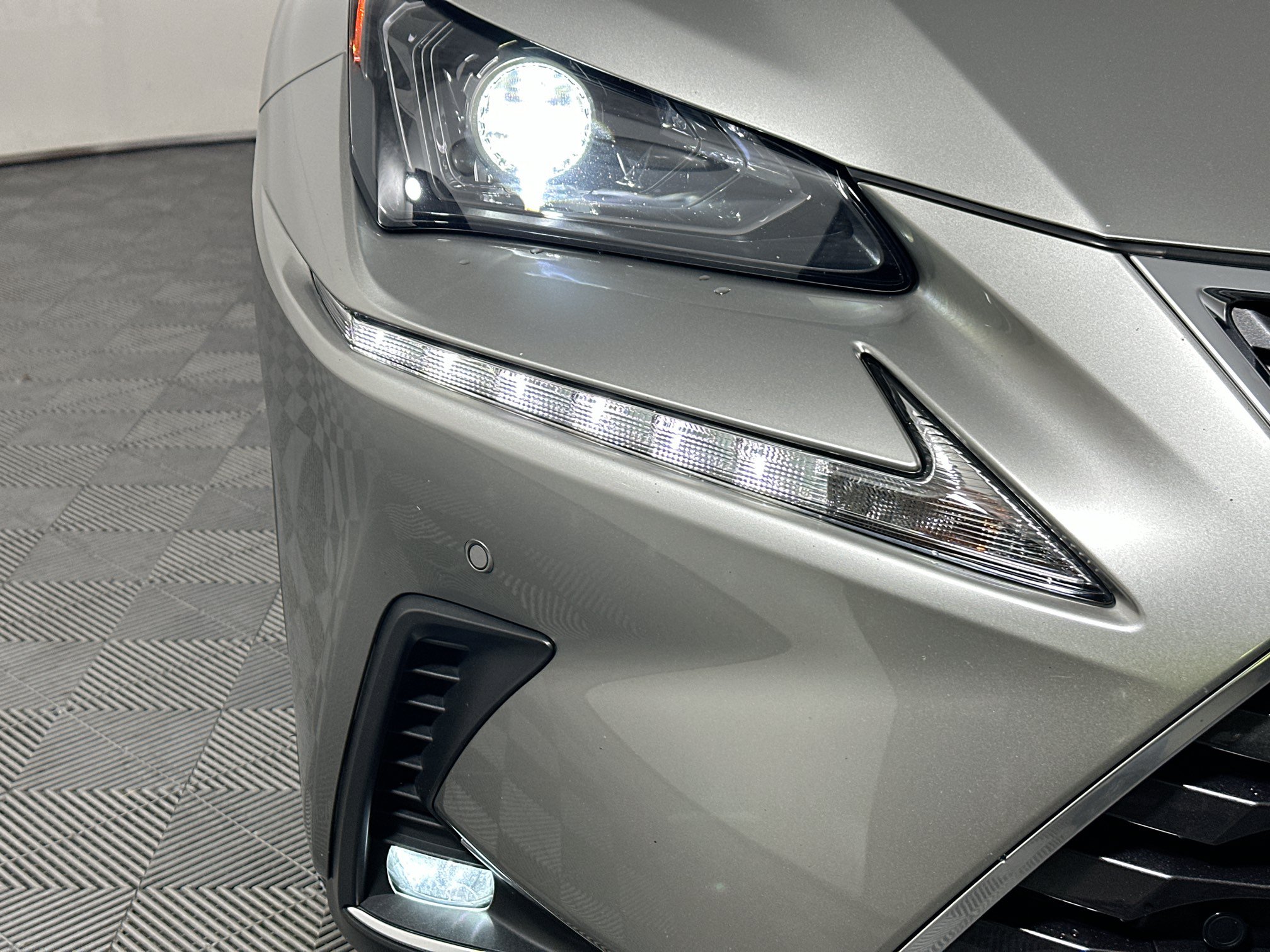 Used 2020 Lexus NX 300 FWD w/ Comfort Package image 9
