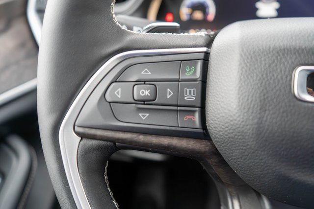 New 2026 Jeep Grand Cherokee Laredo image 17