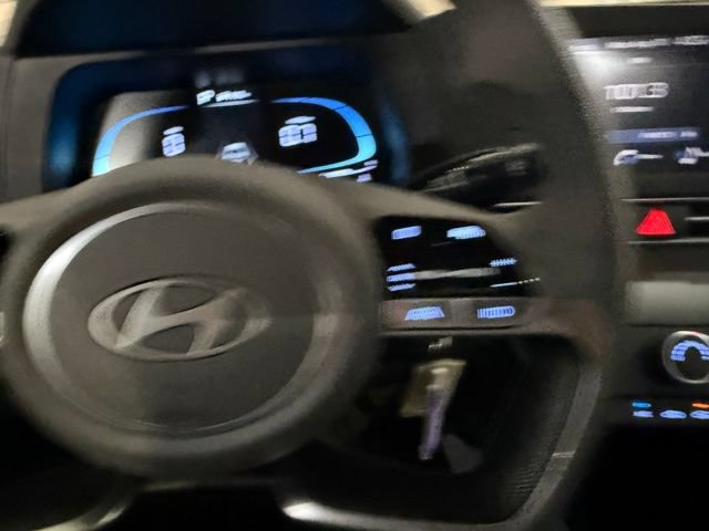 New 2026 Hyundai Elantra SE FWD image 16